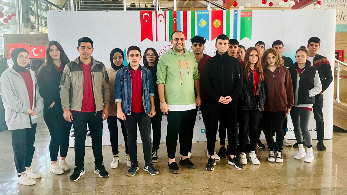 Erzincan Binali Yıldırım Üniversitesi tarafından düzenlenen Uluslararası Türk Dünyası Sempozyumu